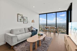 Luxe 1BR Island Getaway in Broadbeach - 4
