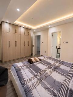 Comfortable 3BR Apartment Secure & Well Located - 2