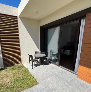 SeaBreeze White Villa - 2 - 0