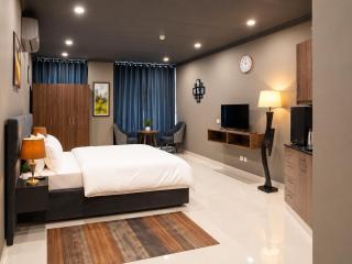 Hotel Crossroad Near Islamabad International Airport - 8