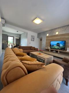 Villa Ajlin - 6