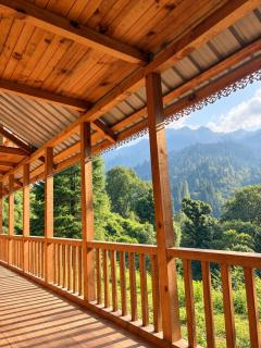 The Cedar Home - 8