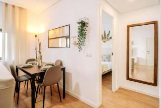 Apartamento Premium - Centro a un paseo - Hospital y Campus 5 min - 3 Dormitorios - Camas Premium - Fibra 1Gb - 3