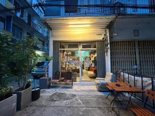 PAMA'Pranakorn Guesthouse - 0