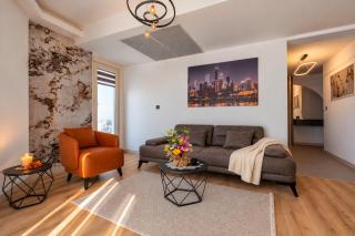 20th Floor Amazing View, Spa & Fitness Parking APT - 5