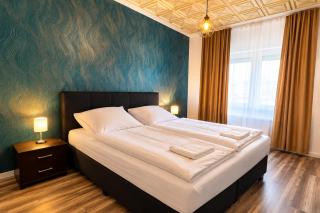 Cologne Apartments, direkt am Dom Zentrum großes 3 Zimmer Studio 50 qm - 1