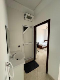 Tamraght Apt with Balcony & Rooftop Ocean Views - 7