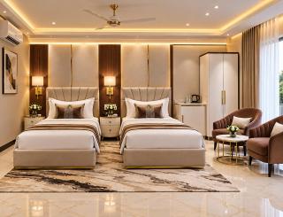 Hotel B Continental By Dream Hospitality With Free Airport Pickup - 3