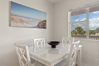 Tropical Isle 209 w Convenient Beach Access - 7