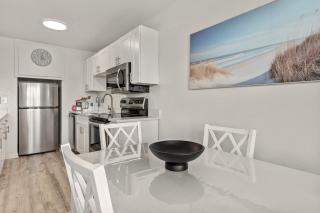 Tropical Isle 209 w Convenient Beach Access - 6