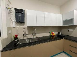 2Bhk with Swimming Pool and Highrise City View - 0