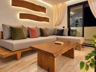 City Open Sky-Train 5 min, Wifi, Parking, AC, tram - 3
