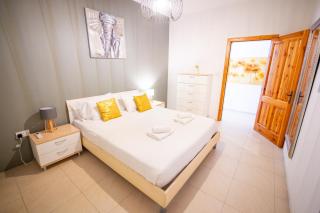 St Julians Lifestyle Apartment Prime Location - 3
