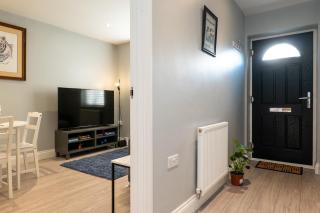 2BR Apartment Central Parking Train Station - 2