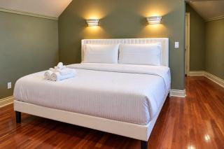 Ultra Luxury Estate Pool, Acres & Private Trails - Caledon - 1
