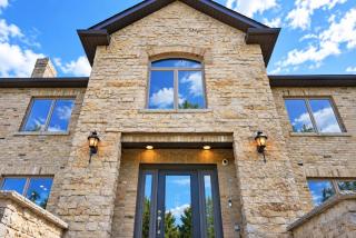 Ultra Luxury Estate Pool, Acres & Private Trails - Caledon - 7