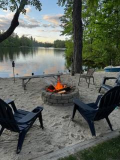 Balch Lake Hot Tub Retreat Game Room & Beach - 9