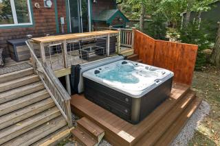Balch Lake Hot Tub Retreat Game Room & Beach - 4