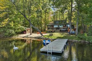 Balch Lake Hot Tub Retreat Game Room & Beach - 0