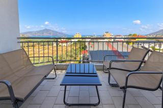 Sea-View Balcony - Stylish 2BR Near Orikum Beach - 6