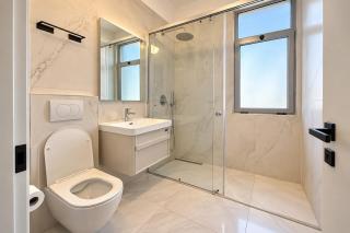 Sea-View Balcony - Stylish 2BR Near Orikum Beach - 1