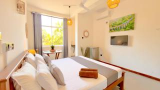 Crystal Pearl Villa, Weligama - 3min to beach - 7