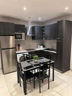 Errow Luxury loxwood abode - 9