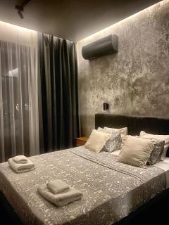 Luxury 2 Bedroom Apartment - Private Garden - Sofía - 0