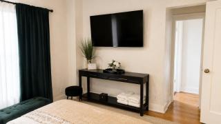 Carson Flats Apt #6 | 1BR • Near BOK• OSU Med•Dtwn - 1