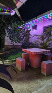 Wonderland - Christmas and Family Fun Hostal - 3
