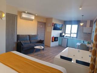 Airen Suites - 1