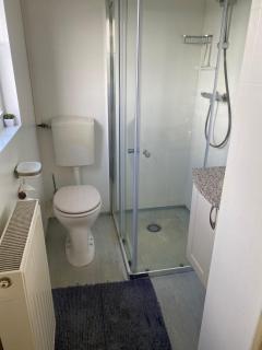 Waterchalet nummer 6 Recreationpark Yn'e Lijte Grou evt met ligplaats boot - 3
