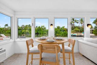 Wildlife Lakefront, Heated Pool, Quiet Retreat - Holmes Beach - 1