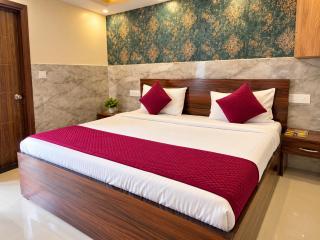 Hotel Grand RK Palace- Rukmani Vihar Best Location #Prem Mandir #Chaar Dhaam - 8