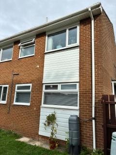 Mitford Apartment sleeps 3 - 8