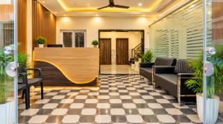 The Radhey Krishna Residency - Affordable Rooms Best Hospitality - 6