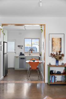 The Muse - Convenient City-Fringe Hideaway - 1