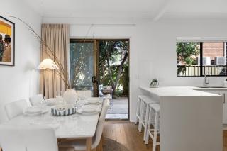 Whitehaven - Modern Family Retreat by Glenelg Beach - 9