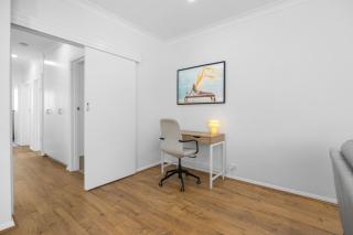 Byron - Bright & Breezy Beachside Retreat - 3