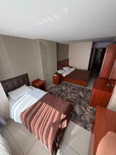 Roz HOTEL - 9