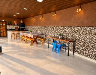 Casa espaçosa com churrasqueira - 4