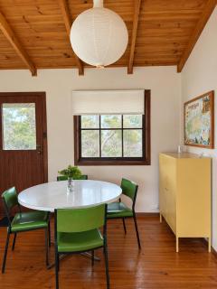Nature's Embrace The Blue Wren Cabin - 1