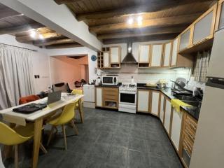 Casa del Pinar-Plottier- Alquiler Mensual-La Mejor Ubicación-Garaje Cerra do - 8