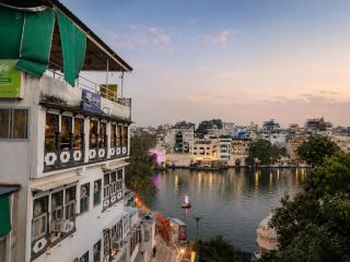 White Nest Udaipur - Stay Above the City of Lakes, Old City - 5