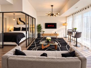 Luxury 1 Bedroom by the waterfall - 3