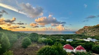 Villa des Rochers Jacuzzi, sea view and serenity - 8