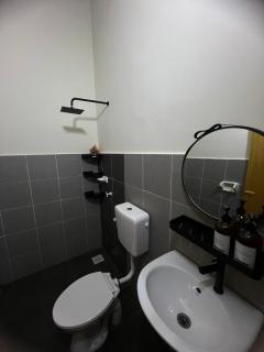 Amika Homestay Sitiawan - 7