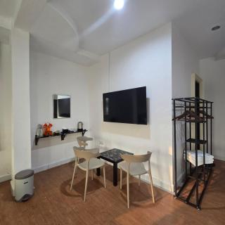 TMWH Minimalist by WB Legacy - 2