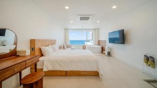 Donghae Badadam Ocean View Spa Pension - 9