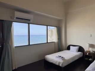 Hotel & Restaurant On the Beach Lue - 9